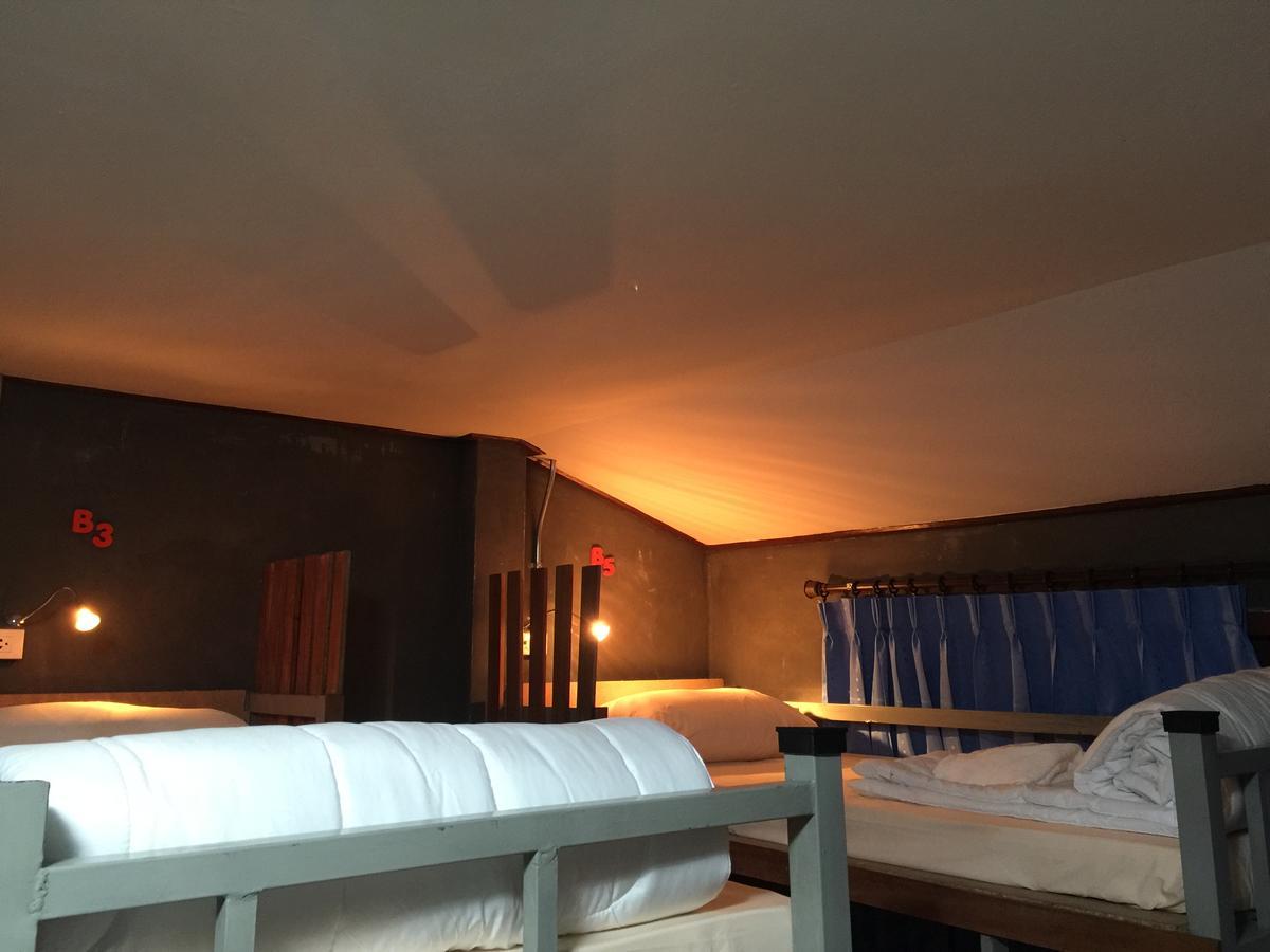 Wualai Hostel Chiang Mai Dış mekan fotoğraf