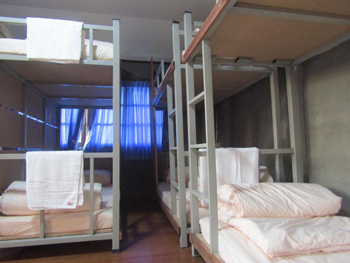 Wualai Hostel Chiang Mai Dış mekan fotoğraf