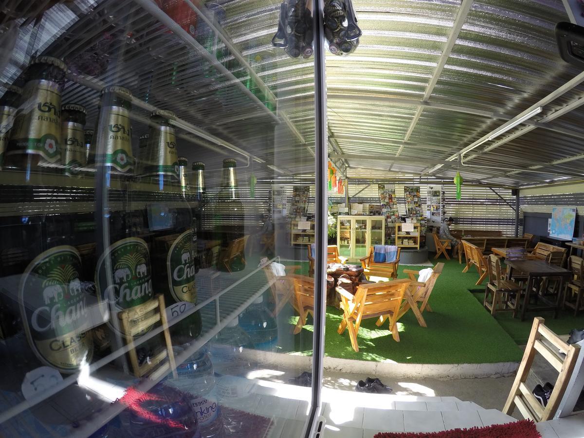 Wualai Hostel Chiang Mai Dış mekan fotoğraf