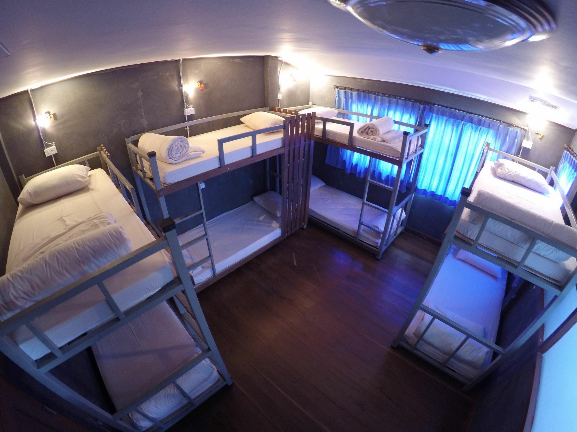 Wualai Hostel Chiang Mai Dış mekan fotoğraf